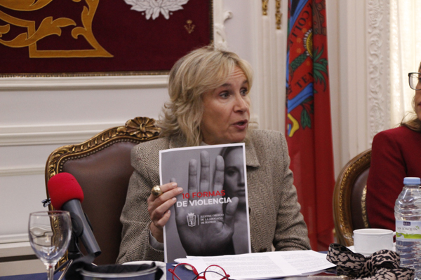 Isabel Winkels, vicedecana del ICAM