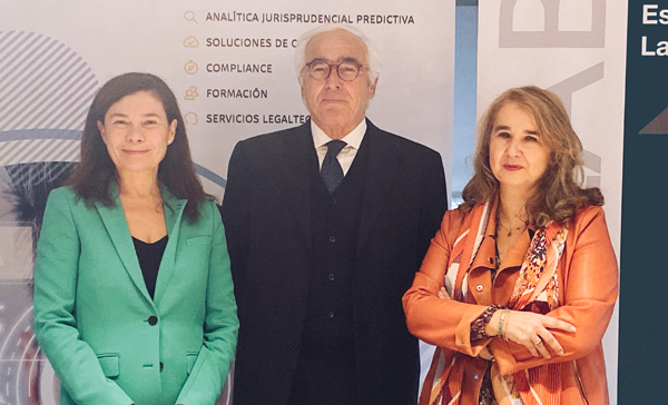 Pilar Menor, Salvador del Rey y Cristina Retana