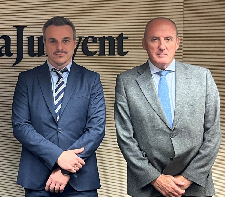 Albert Martínez, nuevo socio del equipo de Derecho Laboral en Girona, y Josep Pujolràs, responsable de la oficina de Girona