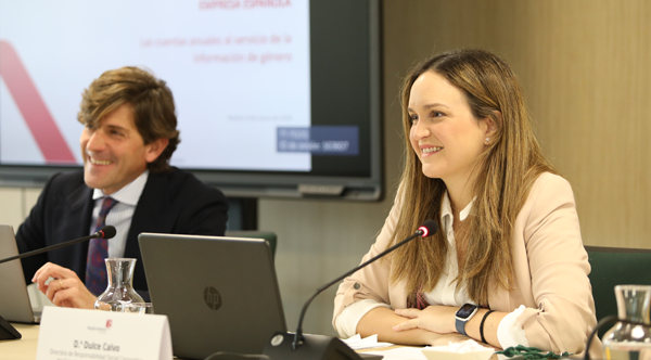 Sebastián del Rey, director de Relaciones Institucionales y Dulce Calvo, directora de Responsabilidad Social Corporativa. Copyright: Jorge G. Miralles