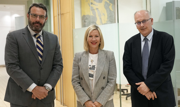 Guillermo Criado, socio Fundador de Silex IP; Nuria Marcos, directora general de PONS IP; y Ramón Leal, socio Fundador de SILEX IP