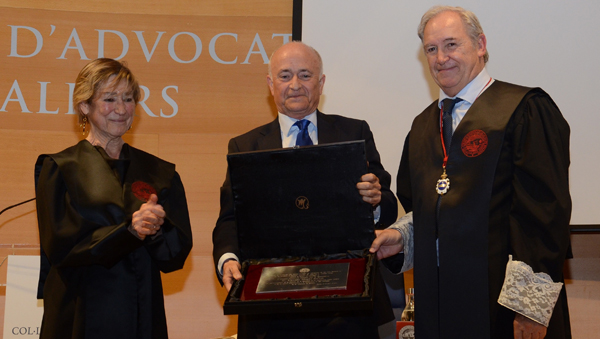 Victoria Ortega Benito, Vicente Magro Servet y Martín Aleñar Feliu