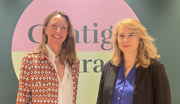 Blanca Narváez, directora de Fundación Mutualidad, y Cristina Retana, directora de Innovación y Contenidos de Aranzadi LA LEY