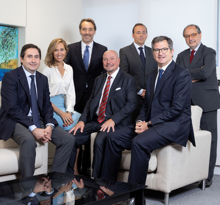 Pedro Navarrete, Marlen Estévez, Santi Pagès, Javier Fernández Alonso, José M. Alcolea, Joan Roca y Antonio Puerta Morales