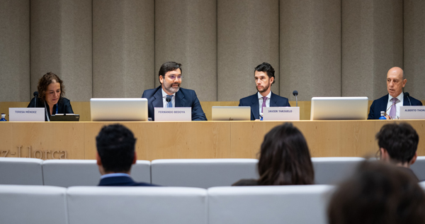 Pérez-Llorca y Fideres