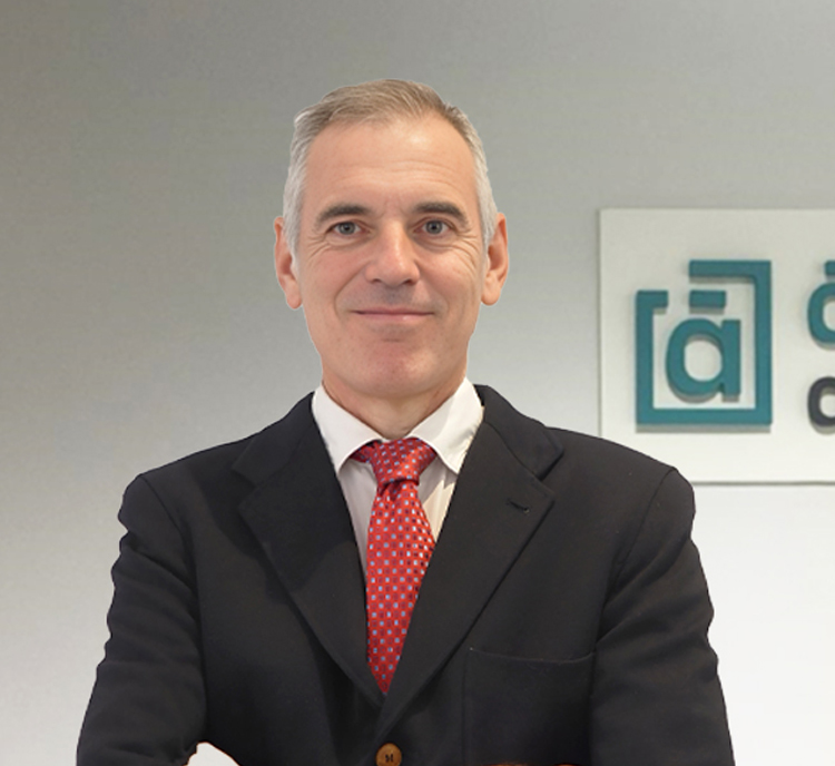 Santiago González–Varas Ibáñez