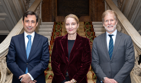 Paco Salcedo, presidente de Microsoft España, Alexandra, y Åquist, CEO de Aranzadi LA LEY, y Jeff Bullwinkel, vicepresidente y Deputy general counsel de Corporate External & Legal Affairs en Microsoft EMEA