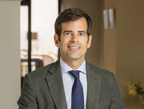 Antonio Benítez Ostos, Socio - Director y Fundador de Administrativando Abogados