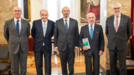 Javier Tello, Miquel Roca Junyent, Pedro Rollán, Manuel Aragón, y Juan Pujol