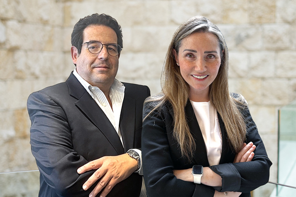 Antonio González y María Elena Huerta