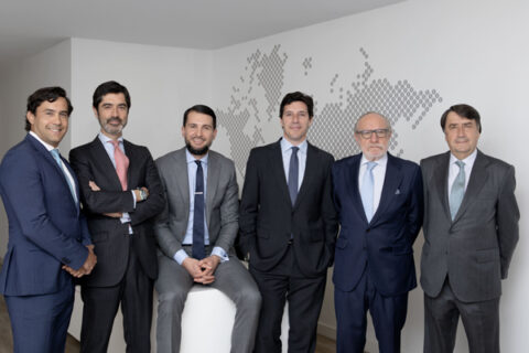 Alejandro Ingram, Manuel Gordillo, Carlos A. Grande, Enrique Calabuig, Luis Martín y Javier Díaz-Gálvez