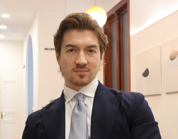 Max Savchuk Litviniuk