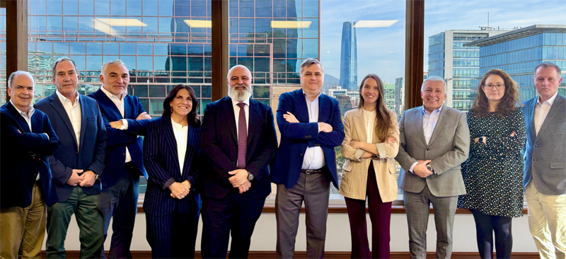 Socios de ECIJA Chile: Rodrigo Nelson – Gerardo Otero – Jorge Araya – Dolores Echeverría – Rodolfo Porte – Alfredo Moreno – Ángeles Fernández – Octavio Canales – María Jesús Palacios – Enrique Fuentes.