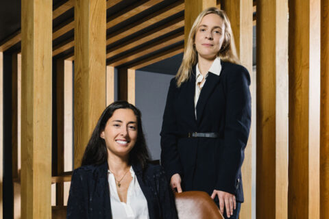 Covadonga Garralda y María Varela