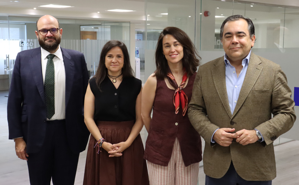 Jorge Molinero, CEO de Selier Abogados; Almudena Molinero, directora de Marketing y Comunicación de Selier Abogados; Laura Blanco, directora de ESG y Relaciones Institucionales de Selier Abogados; y Borja Echegaray, jefe del Área de Empresas de CEOE