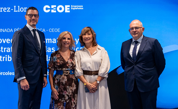 Luis Enrique Fernández Pallarés (Pérez-Llorca), Rosa Santos (CEOE), Yolanda Valdeolivas (Pérez-Llorca) y Daniel Cifuentes (Pérez-Llorca).
